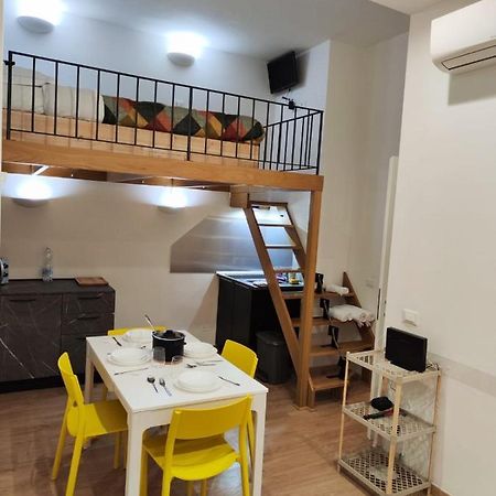 La Casa Di Bibi Apartment เจนัว ภายนอก รูปภาพ
